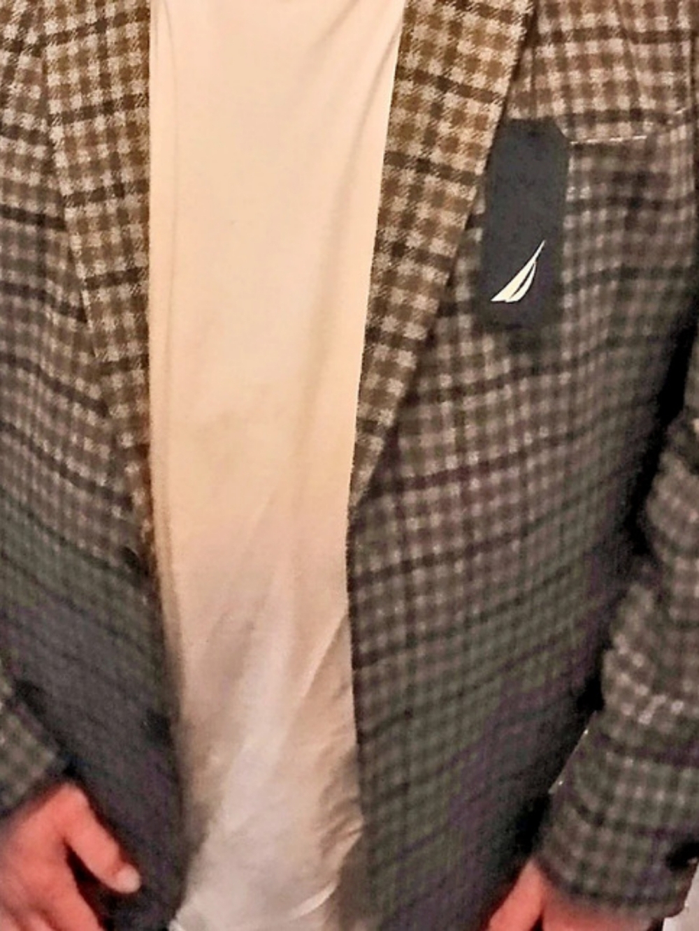 Nautica Men's Check Sport Coat in Brown,Tan & Blue Check . NWT